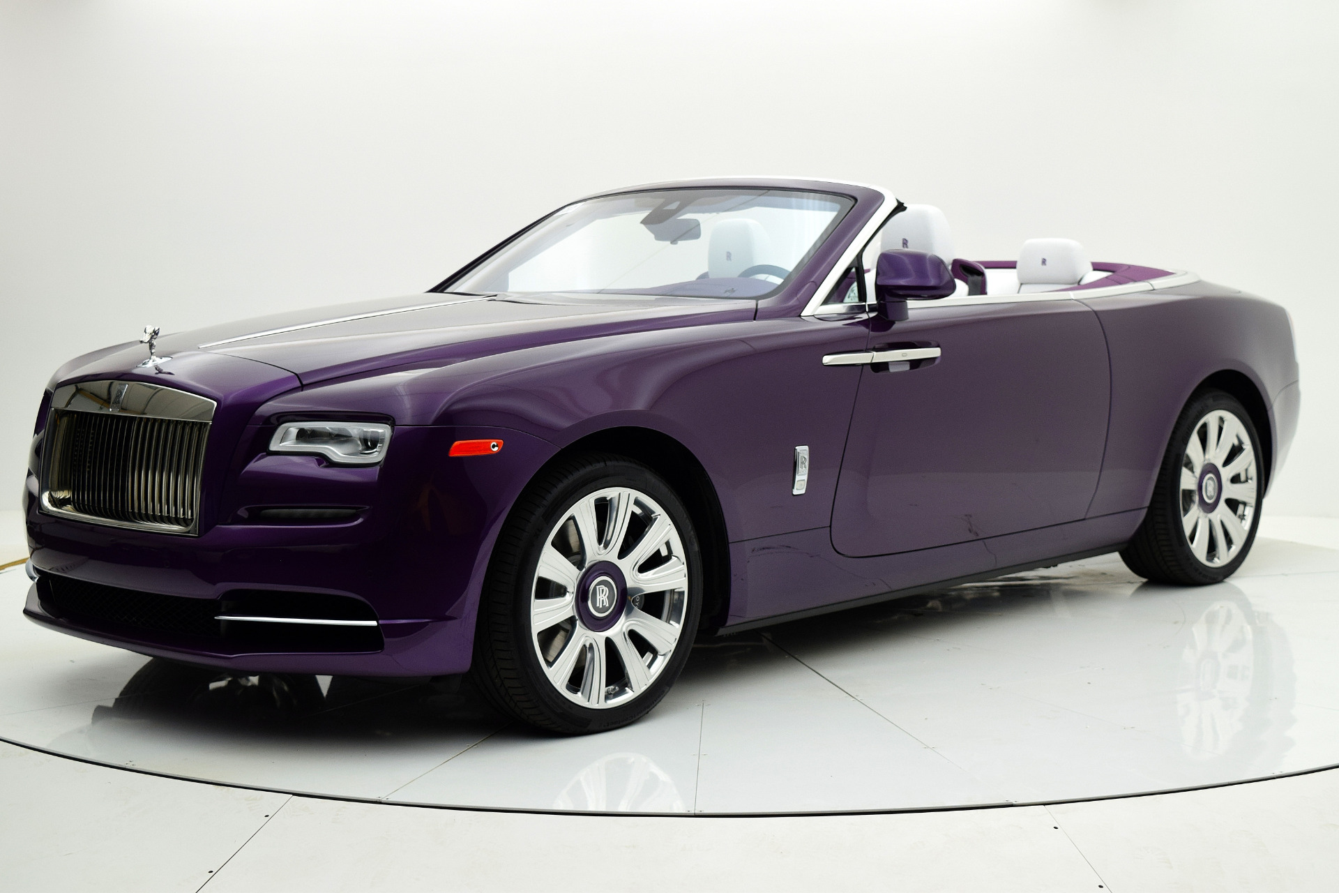 RollsRoyce Phantom Tranquility đầu tiên về Việt Nam