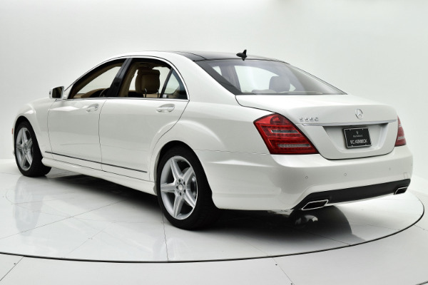 Used 2010 Mercedes-Benz S-Class S 550 for sale Sold at Rolls-Royce Motor Cars Philadelphia in Palmyra NJ 08065 4