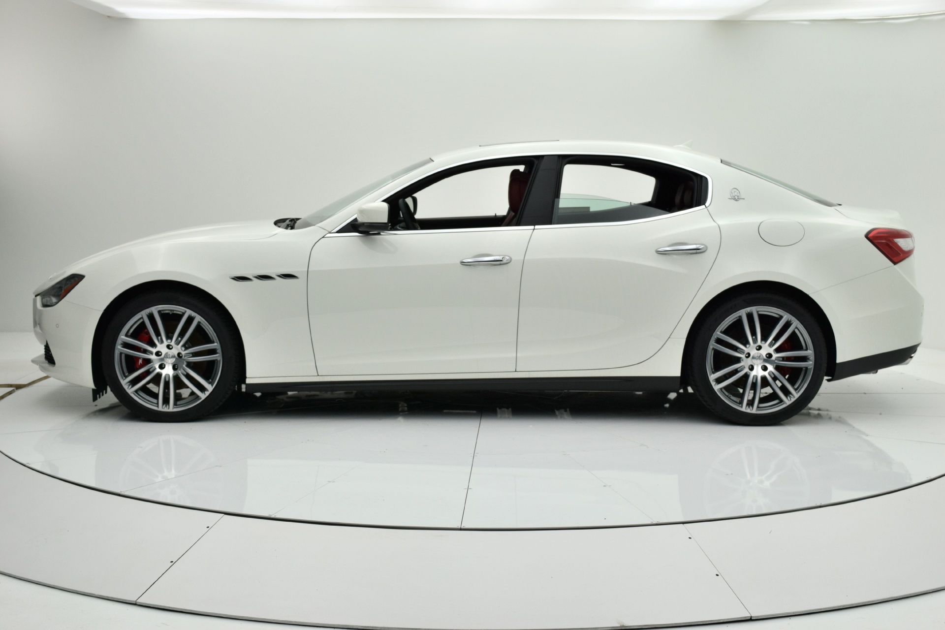 New 2015 Maserati Ghibli S Q4 S Q4 for sale Sold at Rolls-Royce Motor Cars Philadelphia in Palmyra NJ 08065 2