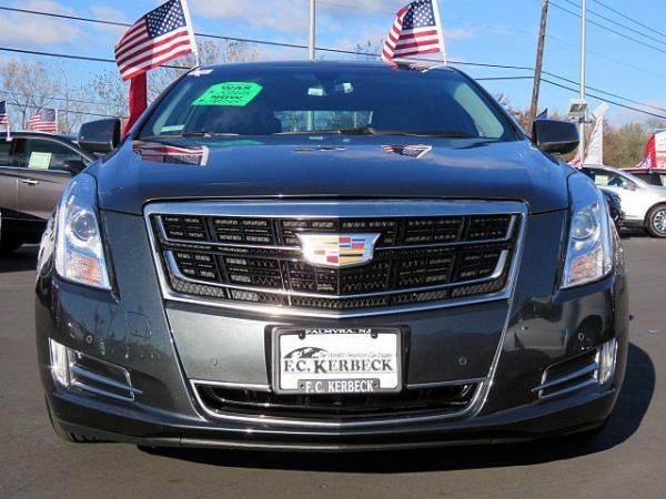 Used 2017 Cadillac XTS Luxury for sale Sold at Rolls-Royce Motor Cars Philadelphia in Palmyra NJ 08065 2