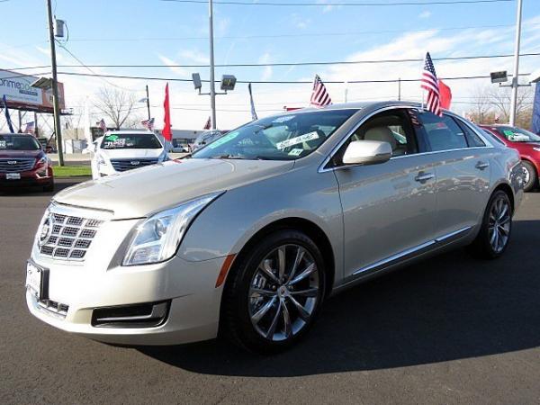 Used 2013 Cadillac XTS for sale Sold at Rolls-Royce Motor Cars Philadelphia in Palmyra NJ 08065 3
