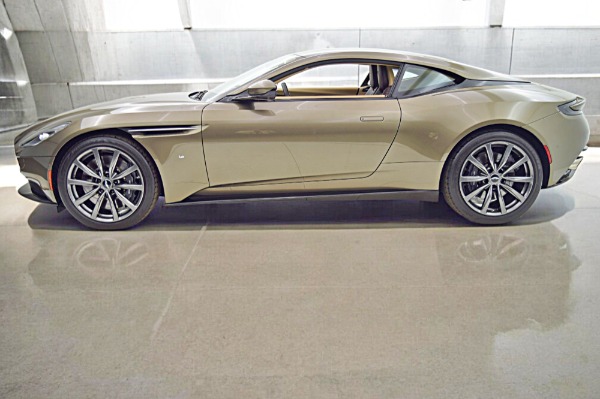 Used 2018 Aston Martin DB11 V12 Coupe for sale $119,000 at Rolls-Royce Motor Cars Philadelphia in Palmyra NJ 08065 3