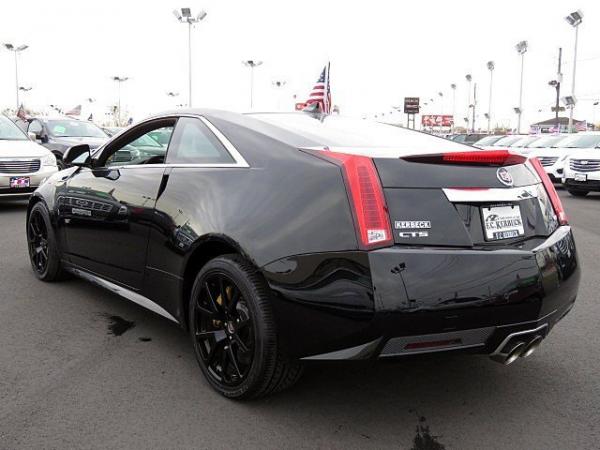 Used 2011 Cadillac CTS-V Coupe RWD for sale Sold at Rolls-Royce Motor Cars Philadelphia in Palmyra NJ 08065 4