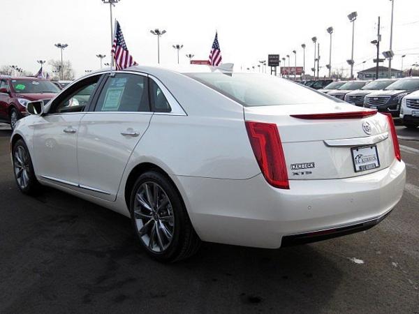 Used 2015 Cadillac XTS STD for sale Sold at Rolls-Royce Motor Cars Philadelphia in Palmyra NJ 08065 4