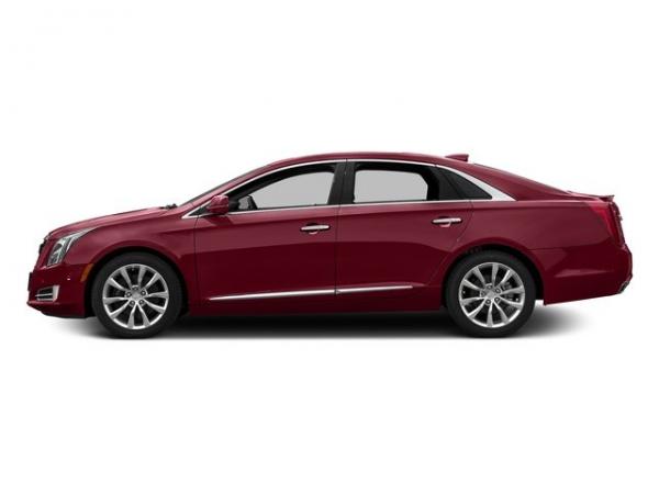 Used 2017 Cadillac XTS Luxury for sale Sold at Rolls-Royce Motor Cars Philadelphia in Palmyra NJ 08065 1