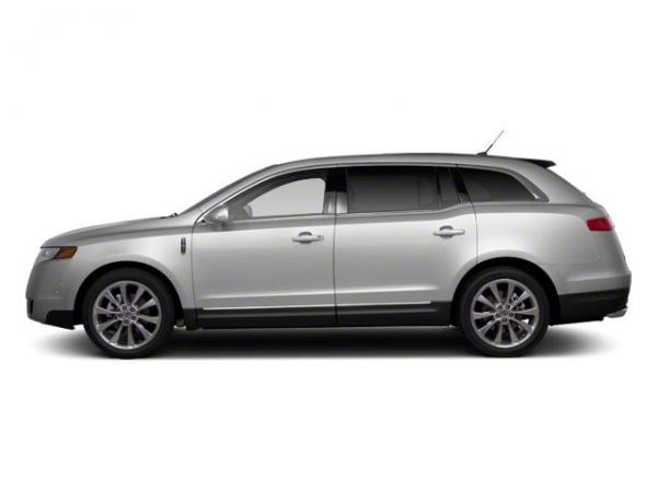 Used 2010 Lincoln MKT w/EcoBoost for sale Sold at Rolls-Royce Motor Cars Philadelphia in Palmyra NJ 08065 3