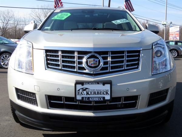 Used 2015 Cadillac SRX Luxury Collection for sale Sold at Rolls-Royce Motor Cars Philadelphia in Palmyra NJ 08065 2