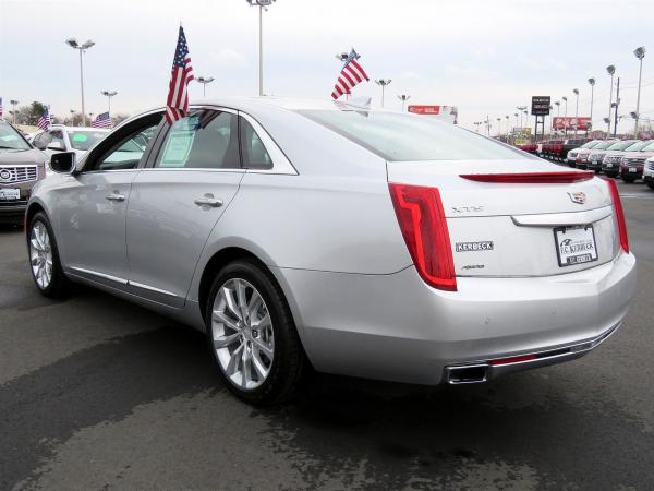 Used 2017 Cadillac XTS Luxury for sale Sold at Rolls-Royce Motor Cars Philadelphia in Palmyra NJ 08065 4
