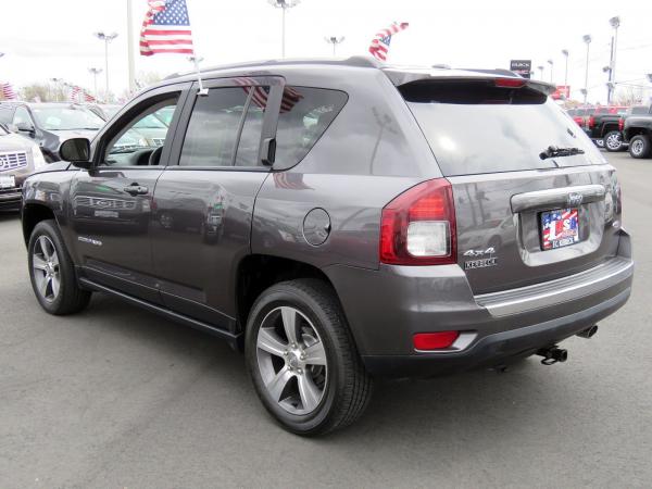 Used 2016 Jeep Compass High Altitude Edition for sale Sold at Rolls-Royce Motor Cars Philadelphia in Palmyra NJ 08065 4