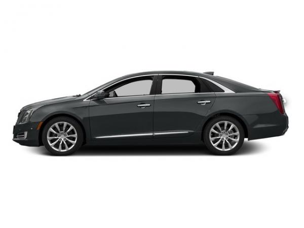 Used 2016 Cadillac XTS Premium Collection for sale Sold at Rolls-Royce Motor Cars Philadelphia in Palmyra NJ 08065 1