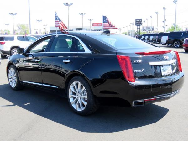 Used 2017 Cadillac XTS Luxury for sale Sold at Rolls-Royce Motor Cars Philadelphia in Palmyra NJ 08065 4