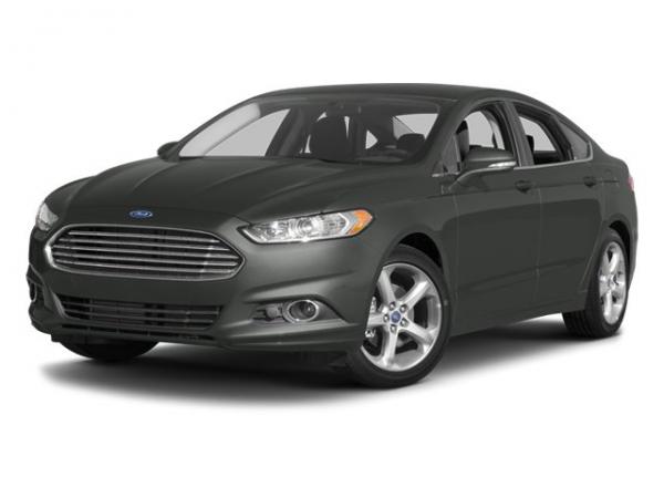 Used 2013 Ford Fusion SE for sale Sold at Rolls-Royce Motor Cars Philadelphia in Palmyra NJ 08065 1