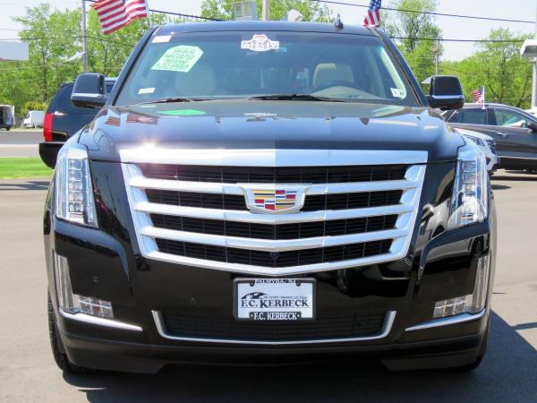 Used 2015 Cadillac Escalade Luxury for sale Sold at Rolls-Royce Motor Cars Philadelphia in Palmyra NJ 08065 2