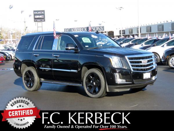 Used 2017 Cadillac Escalade Luxury for sale Sold at Rolls-Royce Motor Cars Philadelphia in Palmyra NJ 08065 1